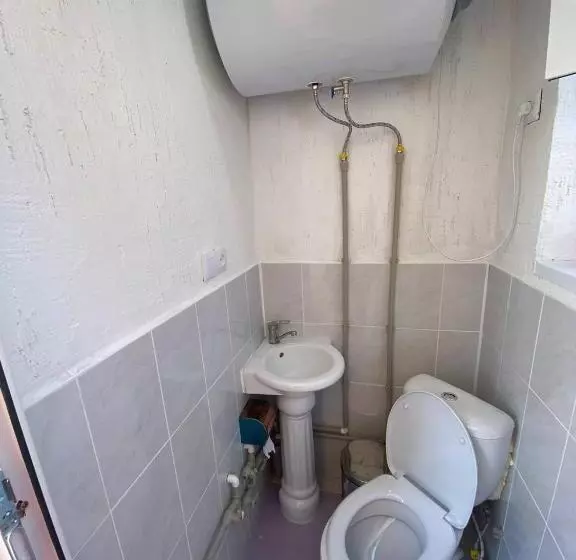 هاستل Naryn Guest House