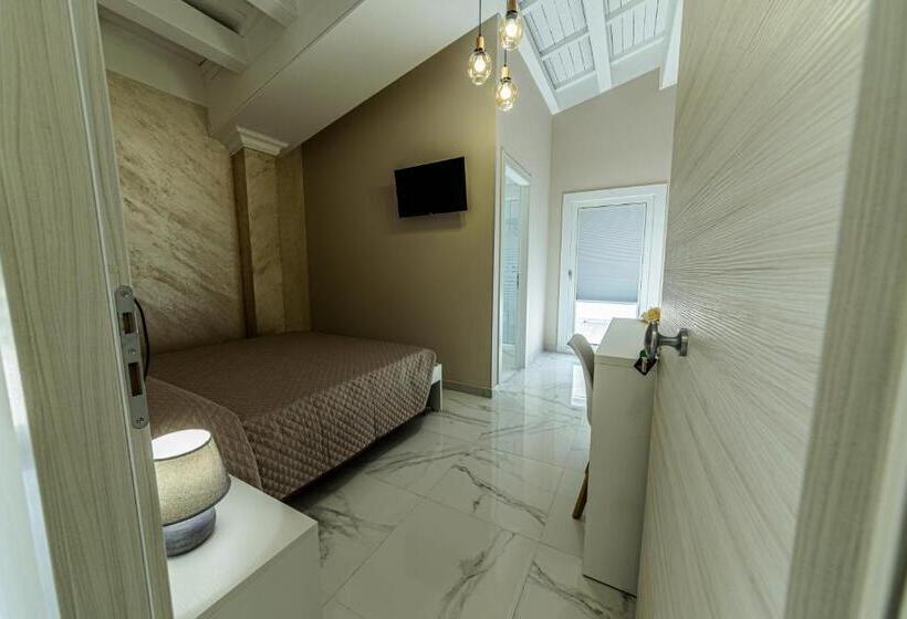 تختخواب و صبحانه Corleone Guesthouse