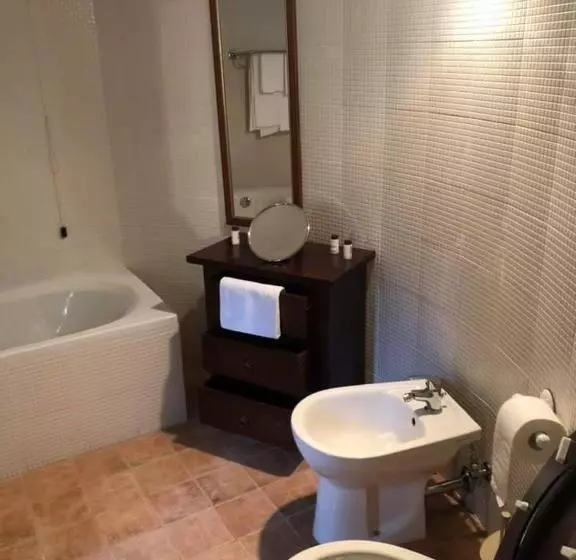 Hotelli Albergo Le Casaline