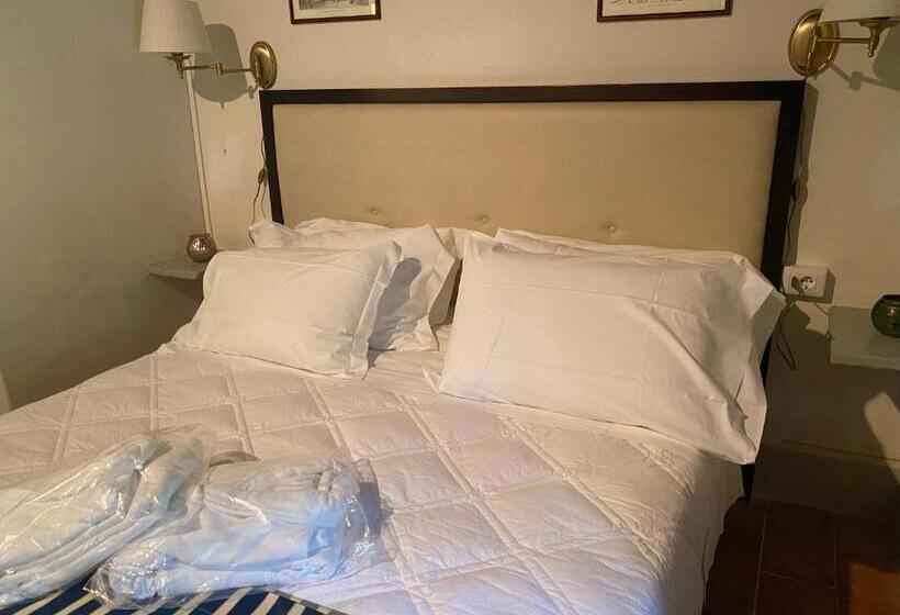 호텔 Albergo Le Casaline