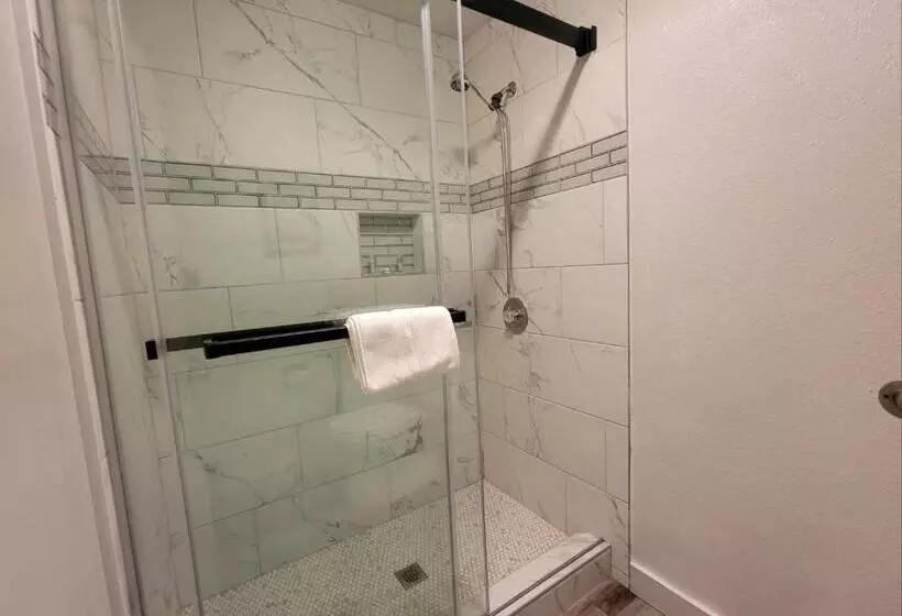 ホテル Chautauqua Resort & Conference Center