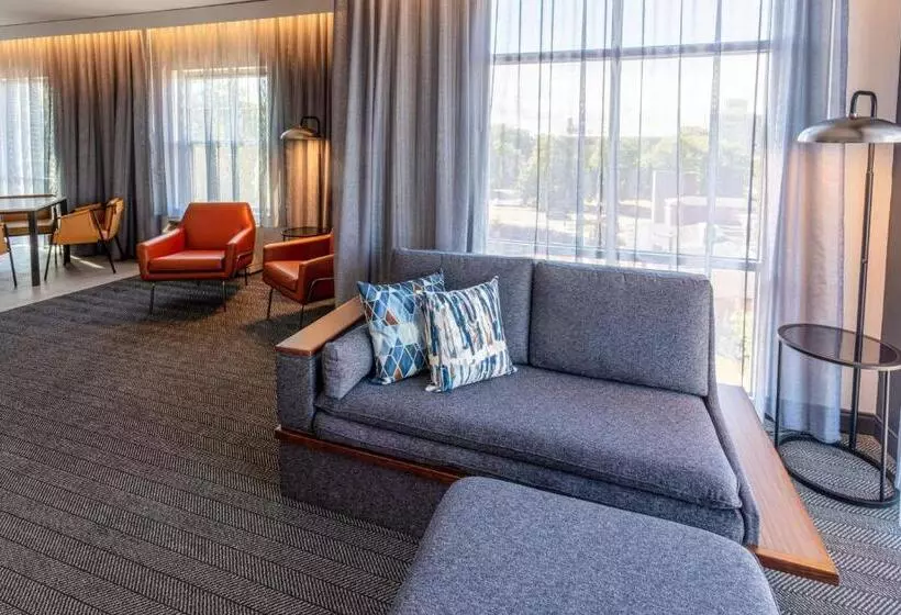 Hotelli Courtyard Rochester Downtown