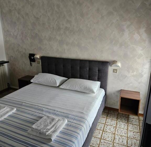 בית מלון כפרי Paper Moon