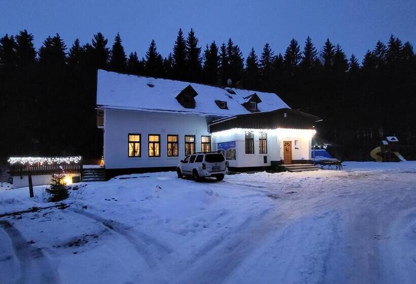 פנסיון Horský Penzion U Splavu