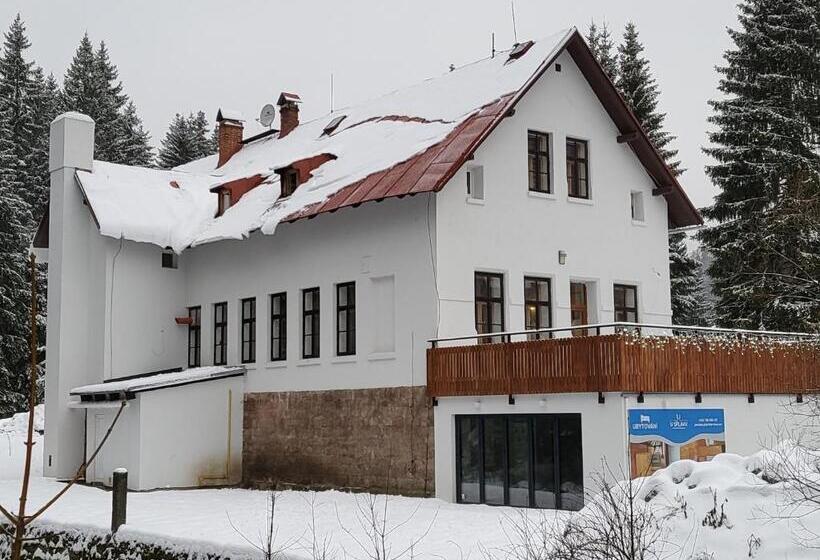 פנסיון Horský Penzion U Splavu