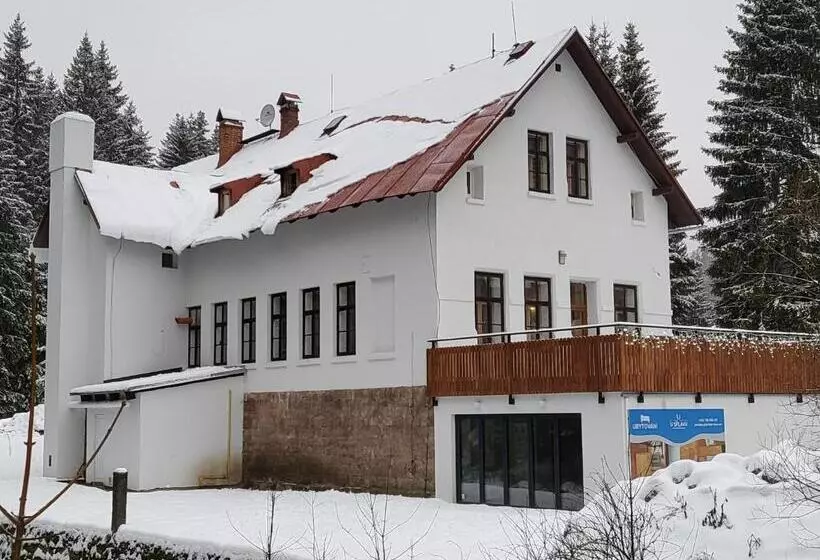 Majatalo Horský Penzion U Splavu