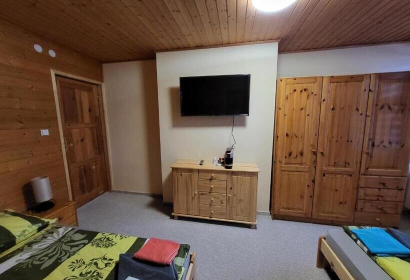 פנסיון Horský Penzion U Splavu