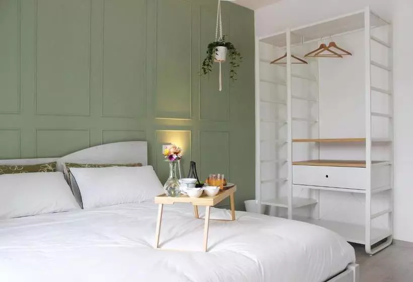 پانسیون Regenzio