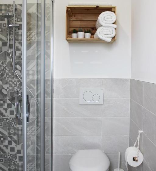 پانسیون Regenzio