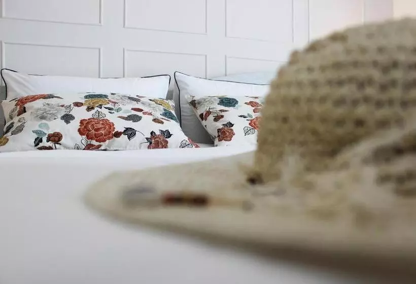 پانسیون Regenzio