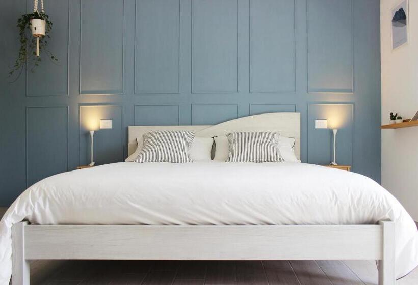 پانسیون Regenzio