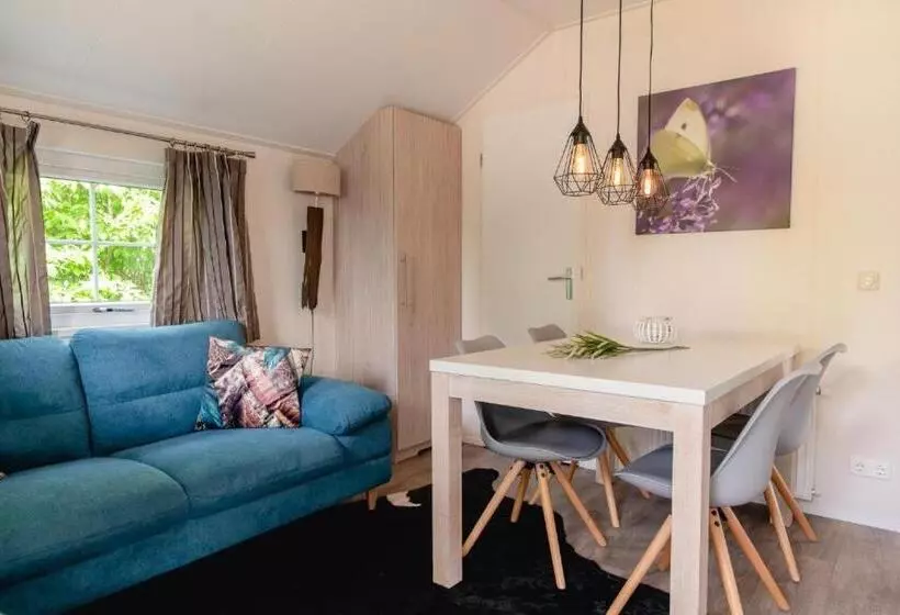 استراحتگاه Scandinavian Lodge
