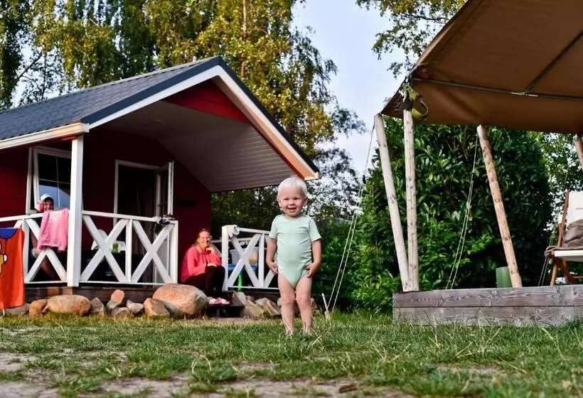 استراحتگاه Scandinavian Lodge