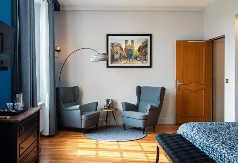 Hotelli Les Chambres Du Champagne Collery