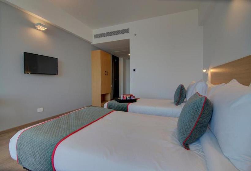 Hotelli Oyo 80681 Oyo Townhouse Mahalakshmi