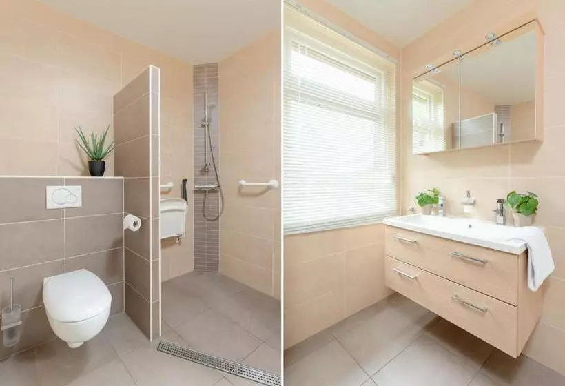 استراحتگاه Luxury Group Accommodation For 14 People