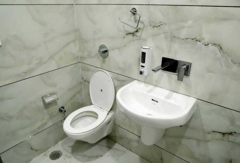 Shrigo Hotel Royal Villa Hall Gate