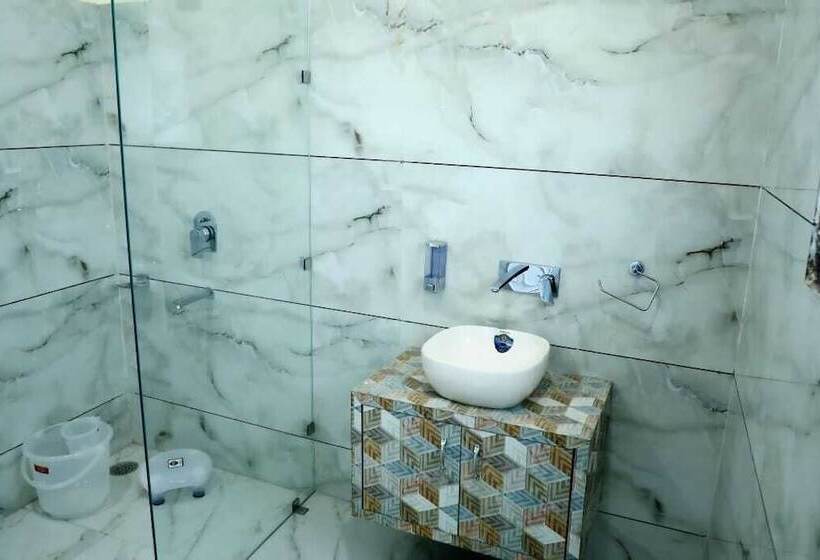 Shrigo Hotel Royal Villa Hall Gate