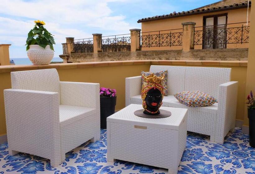 مبيت وإفطار Kèramos Luxury Rooms