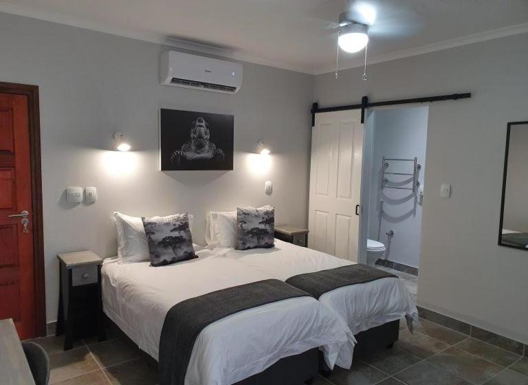 Отель Agulhas House & Diving