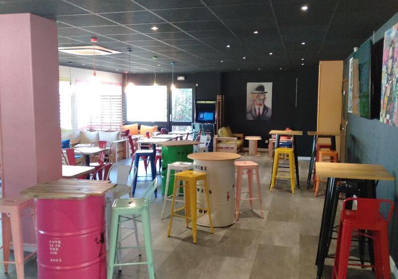 هتل Urban Style Arl