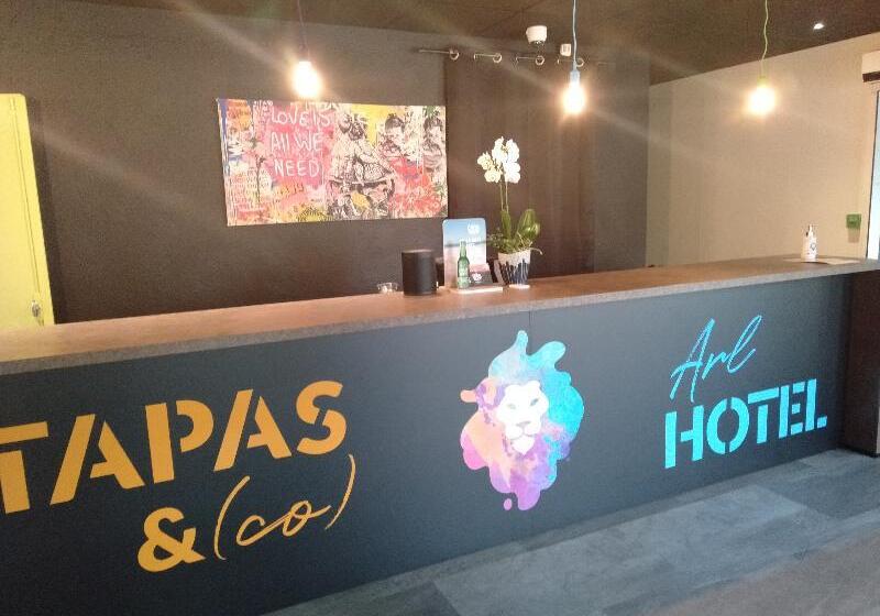 هتل Urban Style Arl