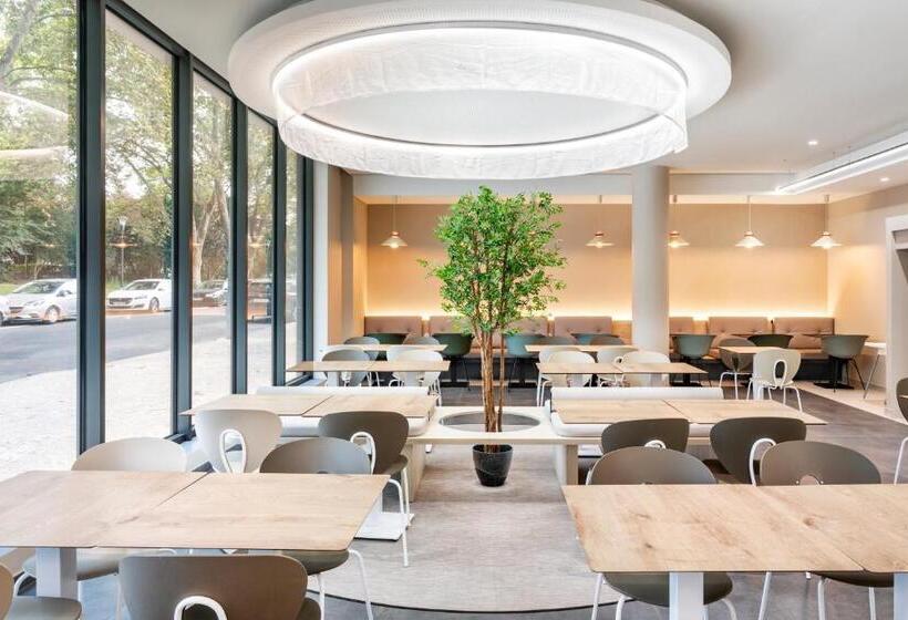 B&b Hotel Lisboa Montijo