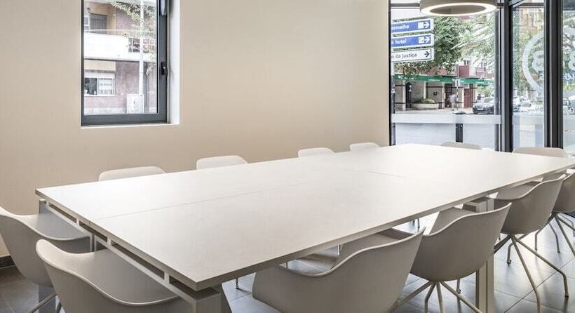 B&b Hotel Lisboa Montijo