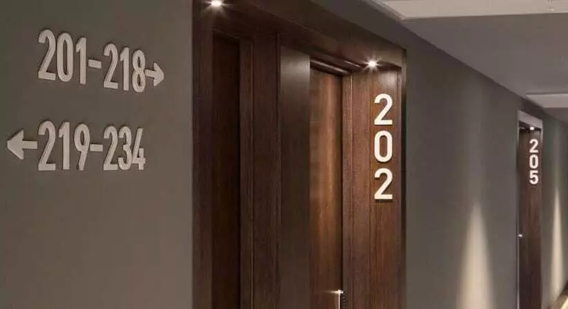 B&b Hotel Lisboa Montijo