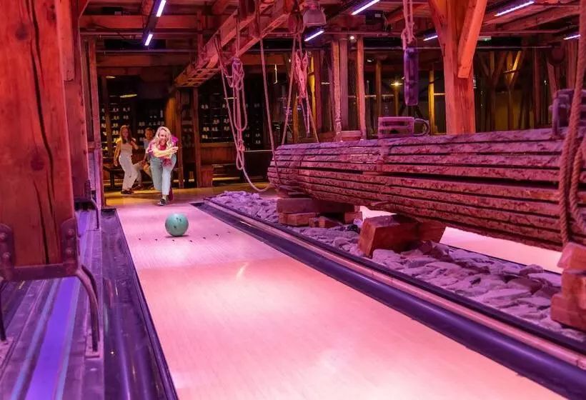 Hotelli Het Heijderbos By Center Parcs