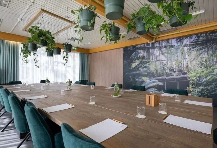 Hotelli Het Heijderbos By Center Parcs