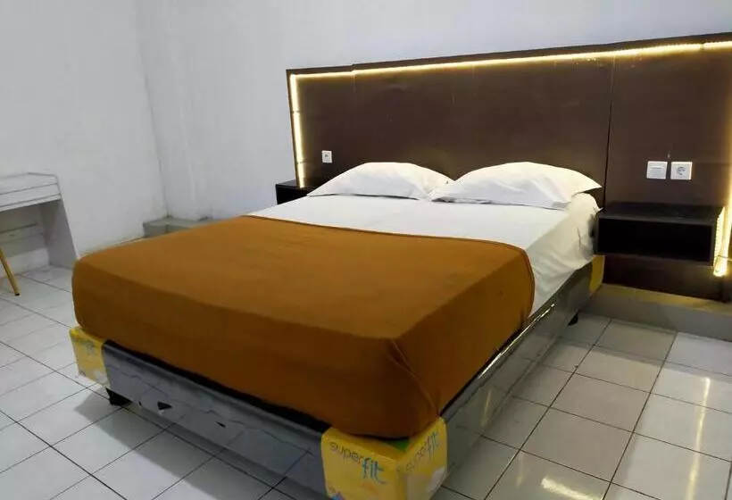Hotel Nirwana Ternate Redpartner