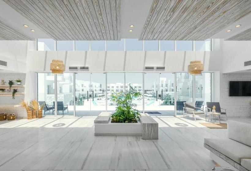 هتل Tanoak Resort