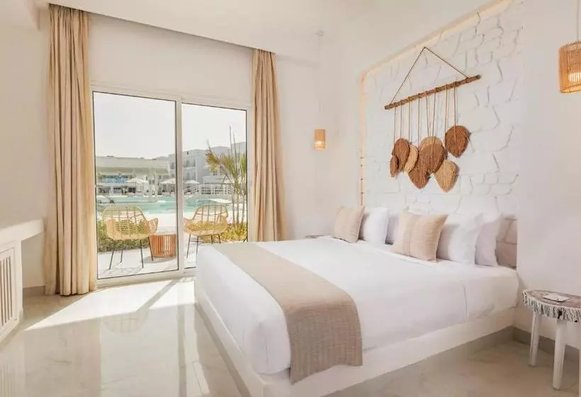 هتل Tanoak Resort