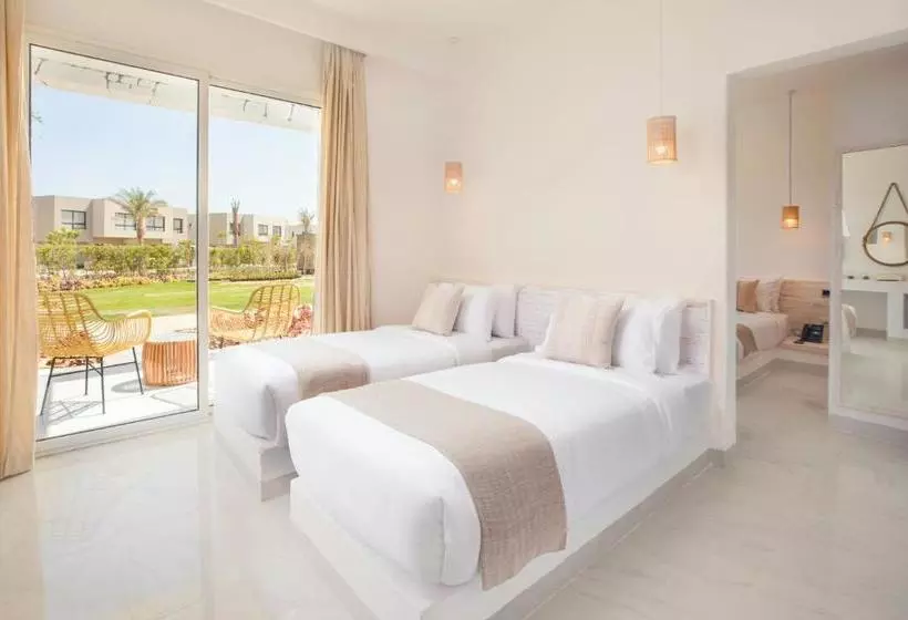 هتل Tanoak Resort