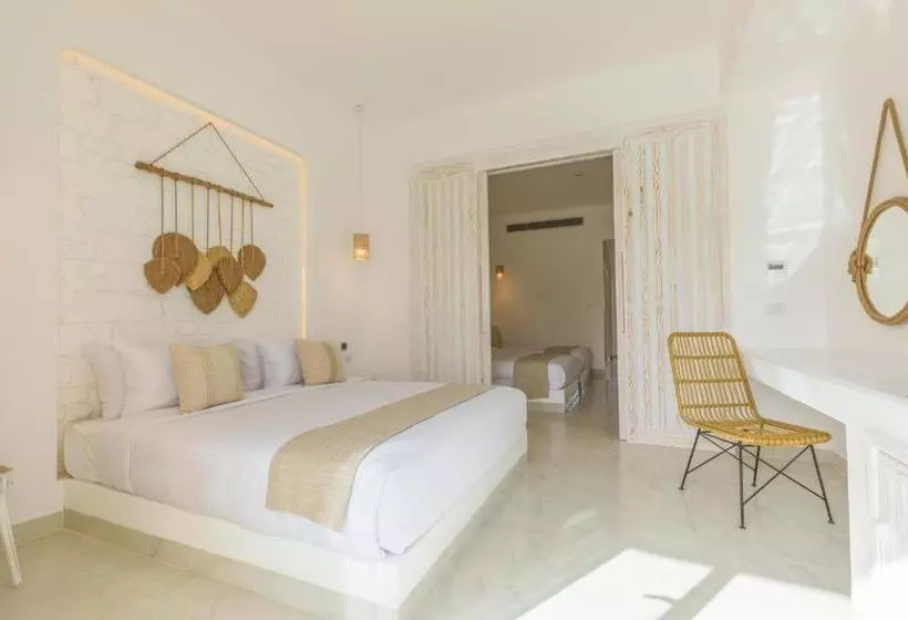 هتل Tanoak Resort