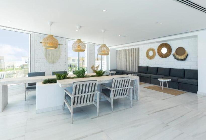 هتل Tanoak Resort