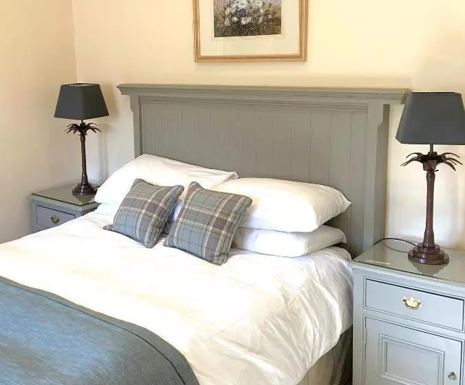 Hotelli The Sportsman S Arms