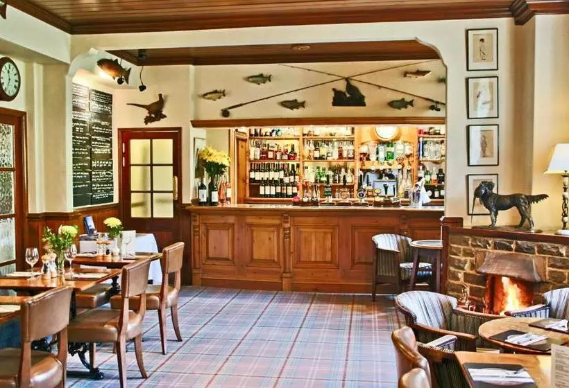 Hotelli The Sportsman S Arms