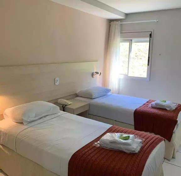 Hotelli Tropeiro Da Lapa