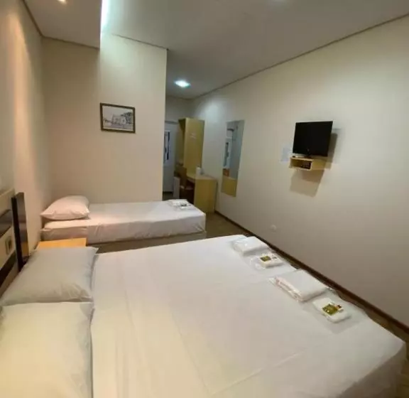 Hotelli Tropeiro Da Lapa