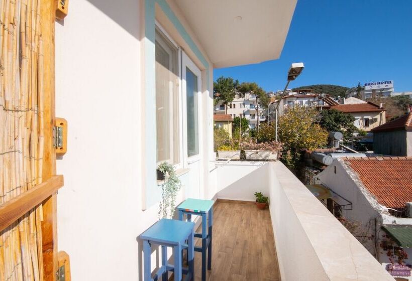 Kuytu Bed & Breakfast