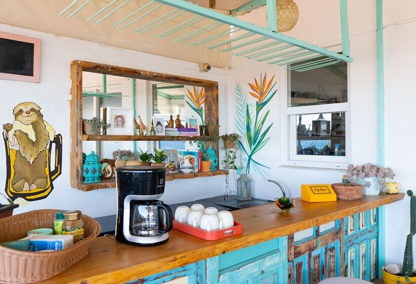 Kuytu Bed & Breakfast