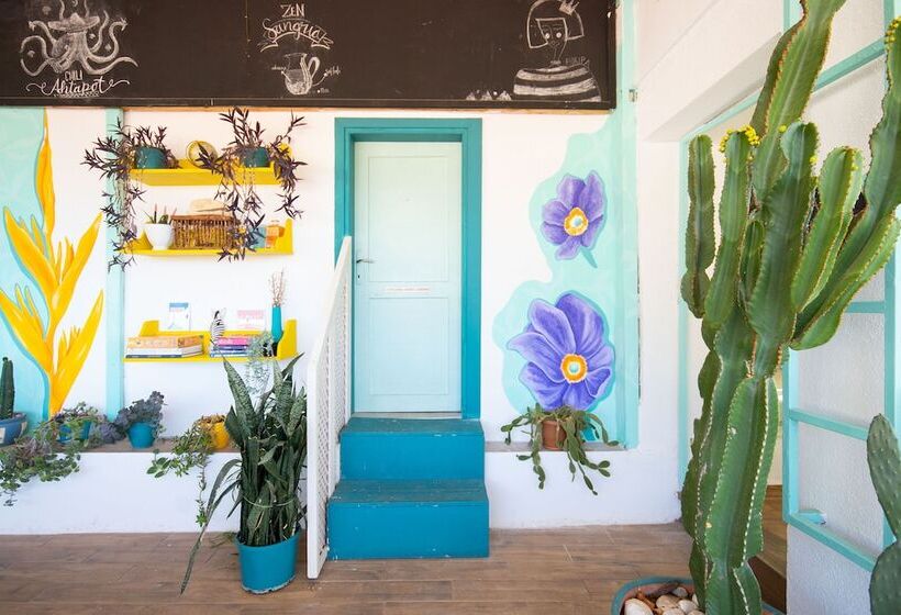 Kuytu Bed & Breakfast