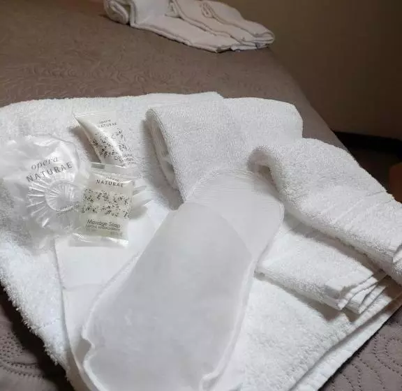 Majatalo Resort La Dimora Maiale Brado Di Norcia