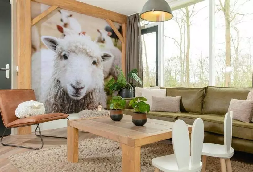 استراحتگاه 8 Person Children Bungalow   Theme Farm