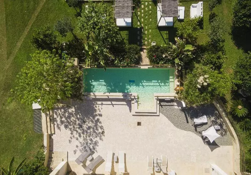 استراحتگاه Relais Borgo Segine