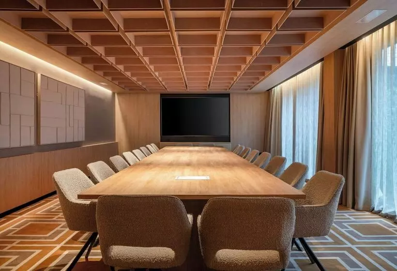 Ac Hotel Atocha By Marriott