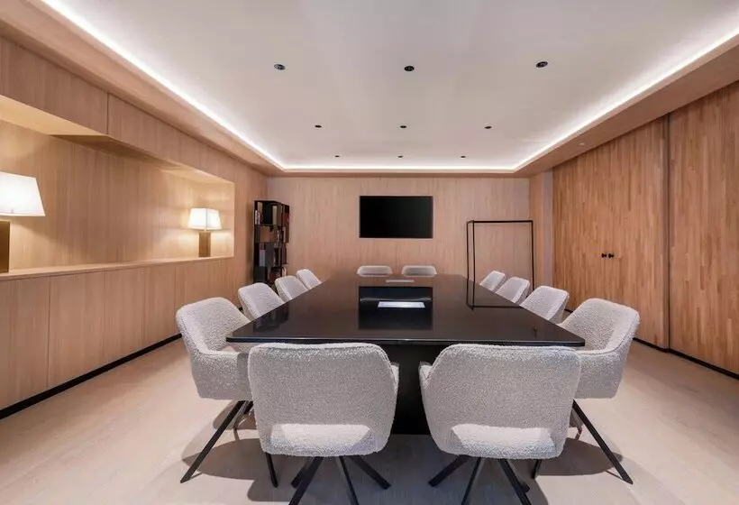 Ac Hotel Atocha By Marriott