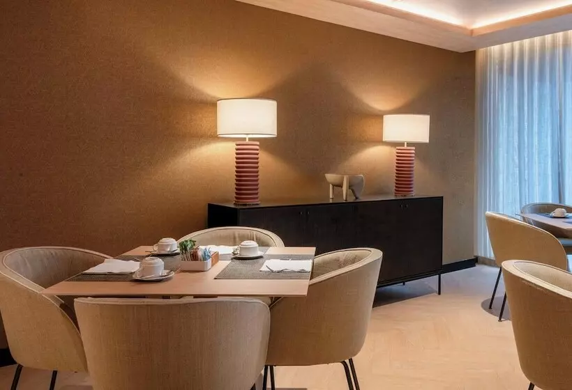 Ac Hotel Atocha By Marriott